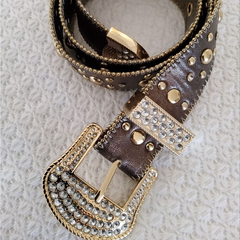 Kathy Van Zeeland Women's Rhinestone Belt Size M